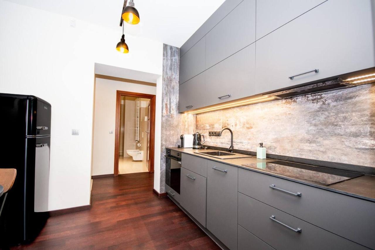 Inpoint 2-Bedrooms Apartment With Private Garden And Free Parking Krakau Exterior foto